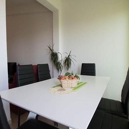 Apartment Andrea Trogir Eksteriør bilde