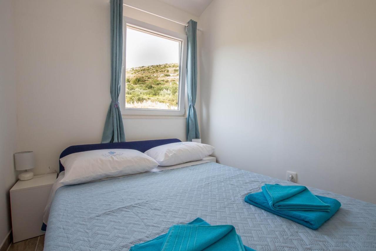 Apartment Andrea Trogir Eksteriør bilde