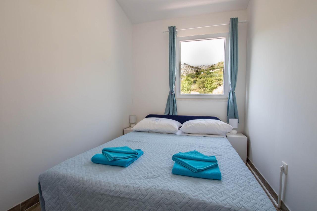 Apartment Andrea Trogir Eksteriør bilde